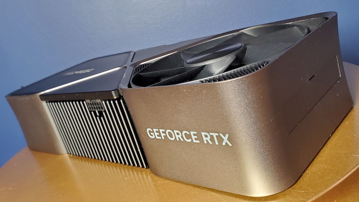 Unveiling NVIDIA's Lost RTX 4090 Ti Prototype: A Journey from Trash to Treasure