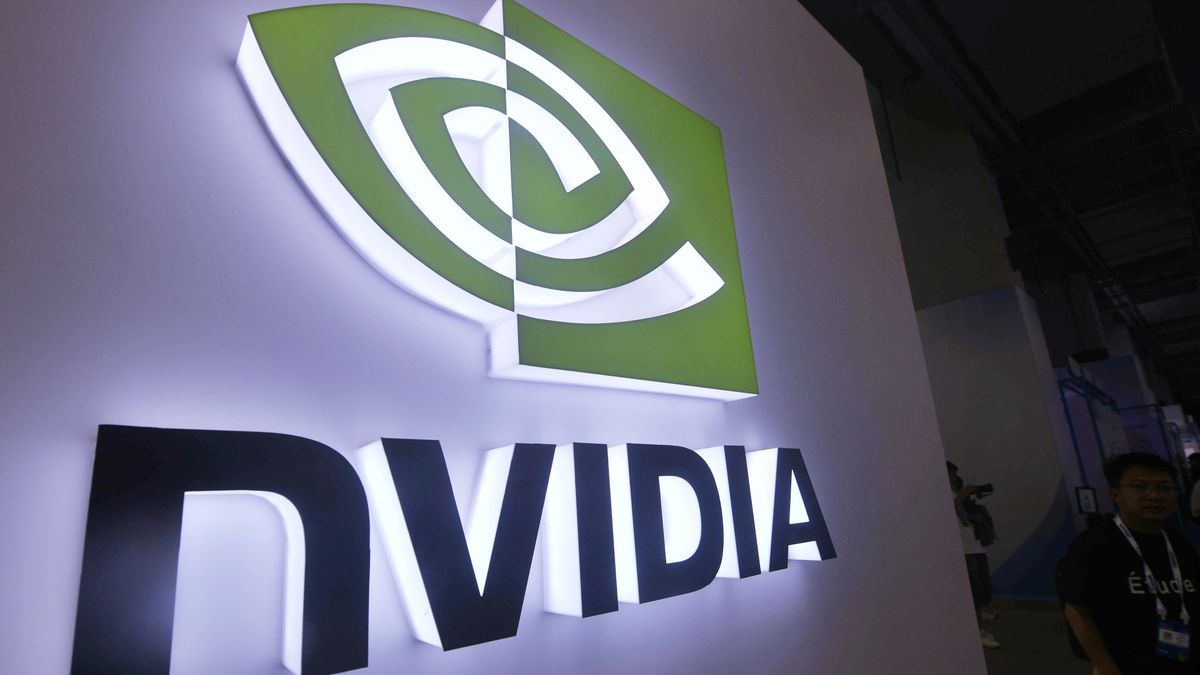 Nvidia Faces Historic Plunge as $600 Billion in Value Disappears Amidst AI Competition