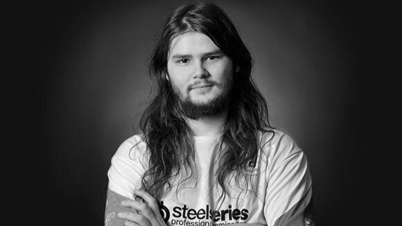 Maciej 'Shushei' Ratuszniak, a Legendary League of Legends Champion, Passes Away at 36