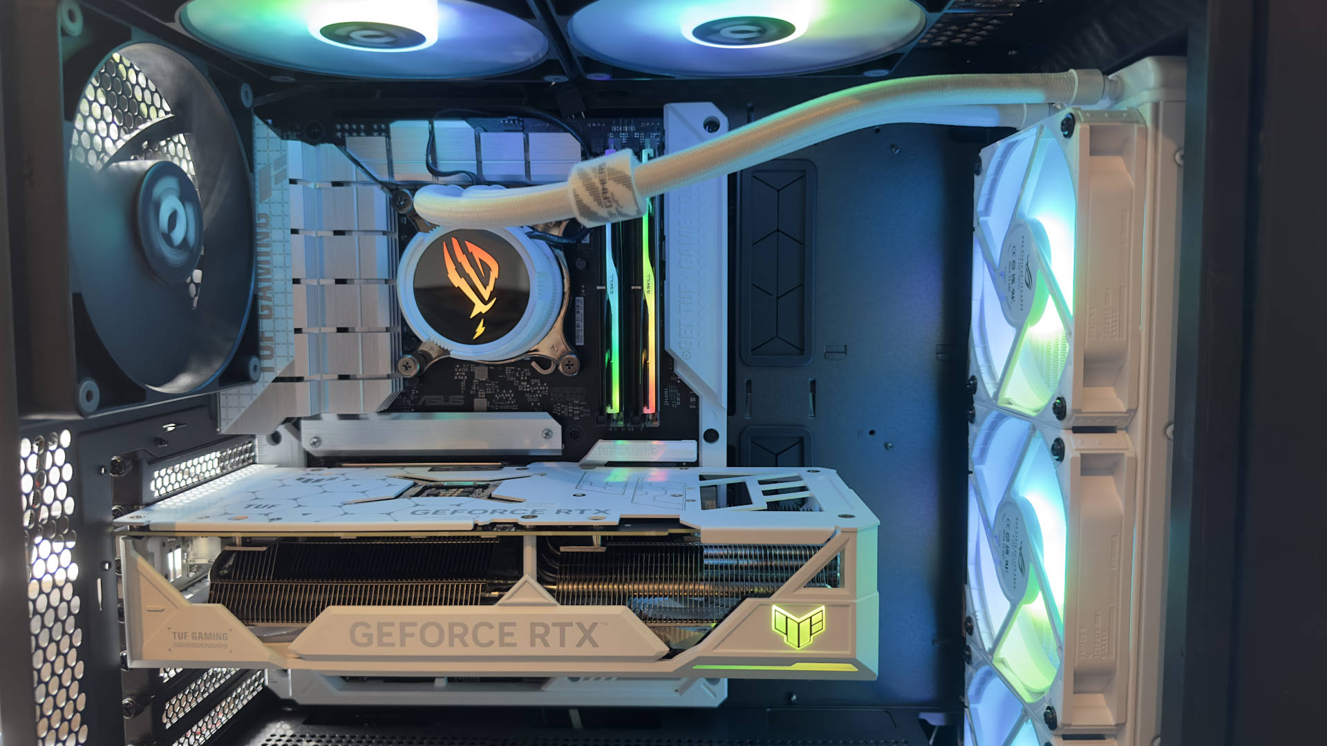 Asus Addresses Compatibility Issues with BTF Graphics Cards