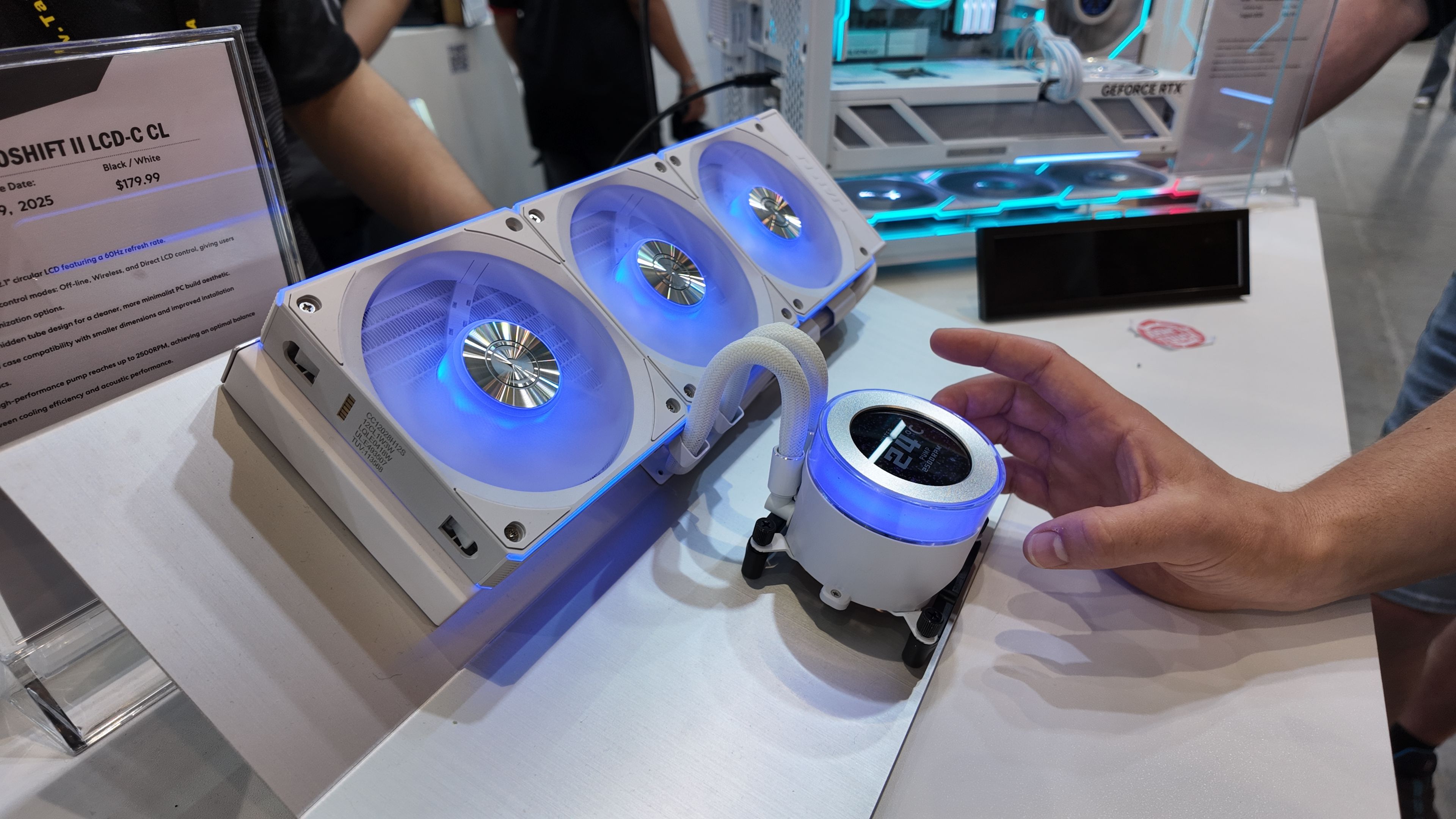 Lian Li's New Liquid Cooler Aims for Simplicity with Unique Features