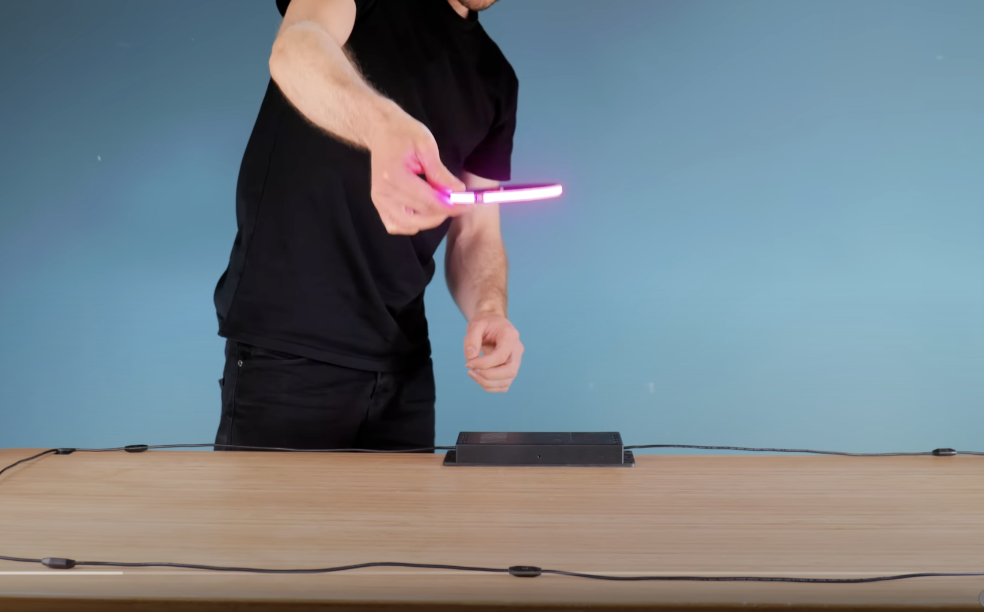 Groundbreaking Wireless Desktop PC Lets You Keep Your Coffee Hot