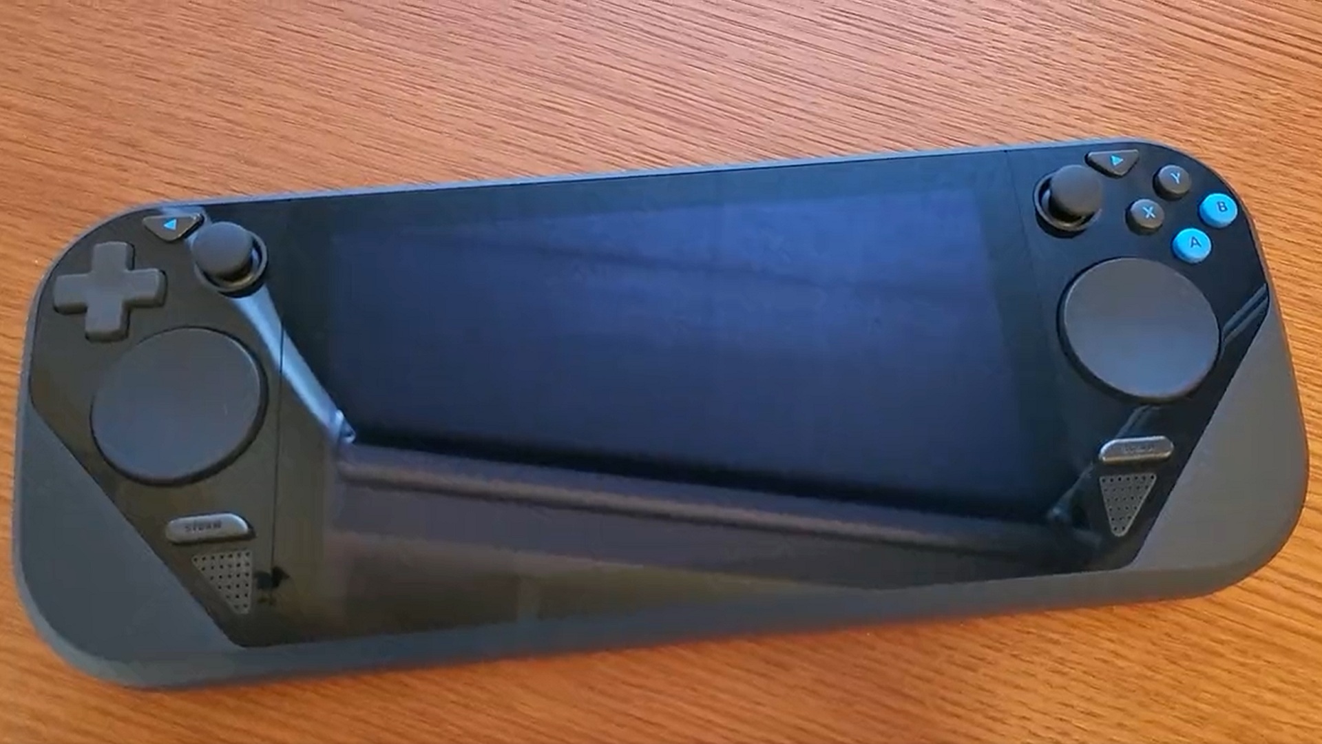 YouTuber Dissects $3,000 Steam Deck Prototype Purchased from eBay