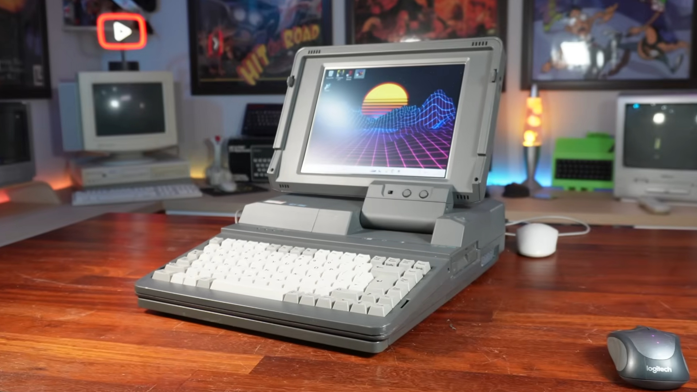 This Retro Computer Build Conceals a Top Mini PC and Revives '90s Gaming Nostalgia