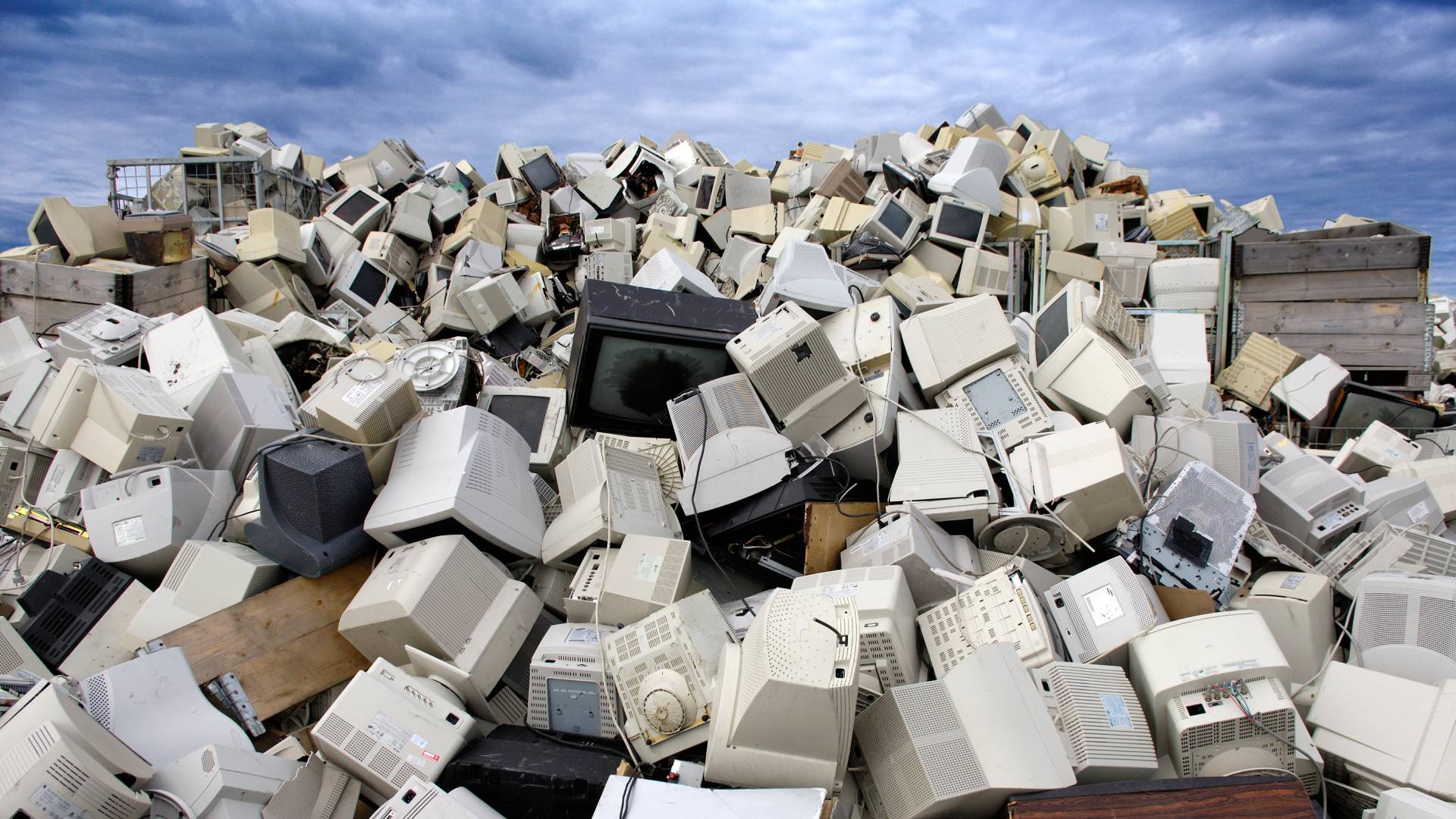 New Method Emerges for Extracting Gold from Old PC Hardware, Aiming to Reduce E-Waste