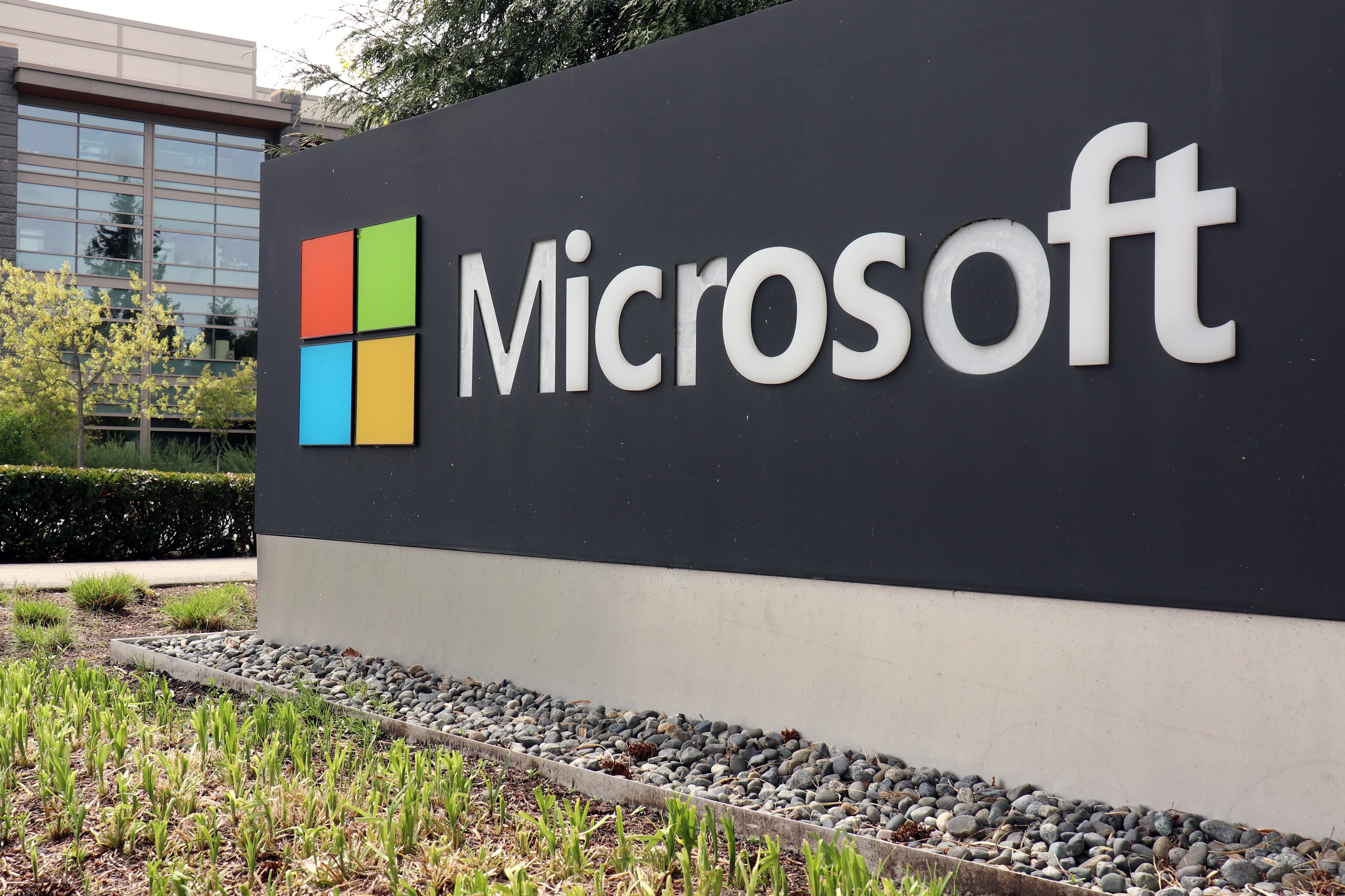 Microsoft Acknowledges SharePoint Vulnerabilities: Suspected Chinese Cyber Attacks Discovered
