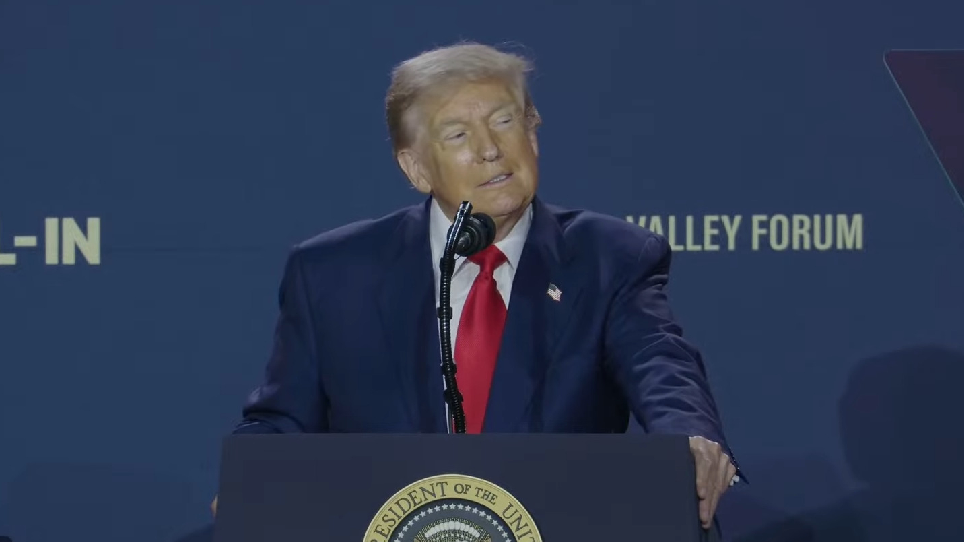 Trump Highlights Power Needs for His AI Expansion Plans at Summit
