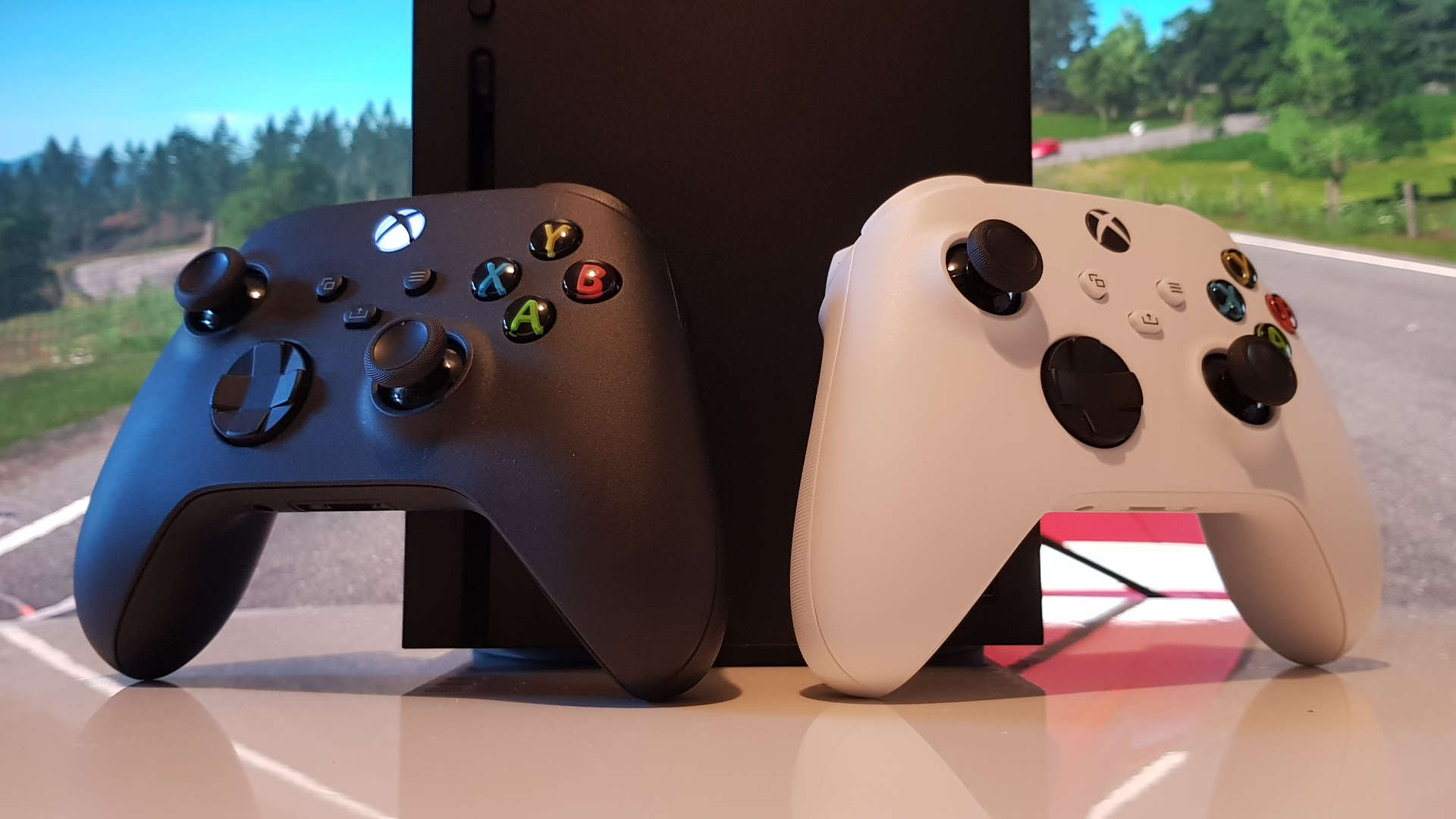Xbox Implements Age Verification in the UK, Restricting Social Features for Younger Users