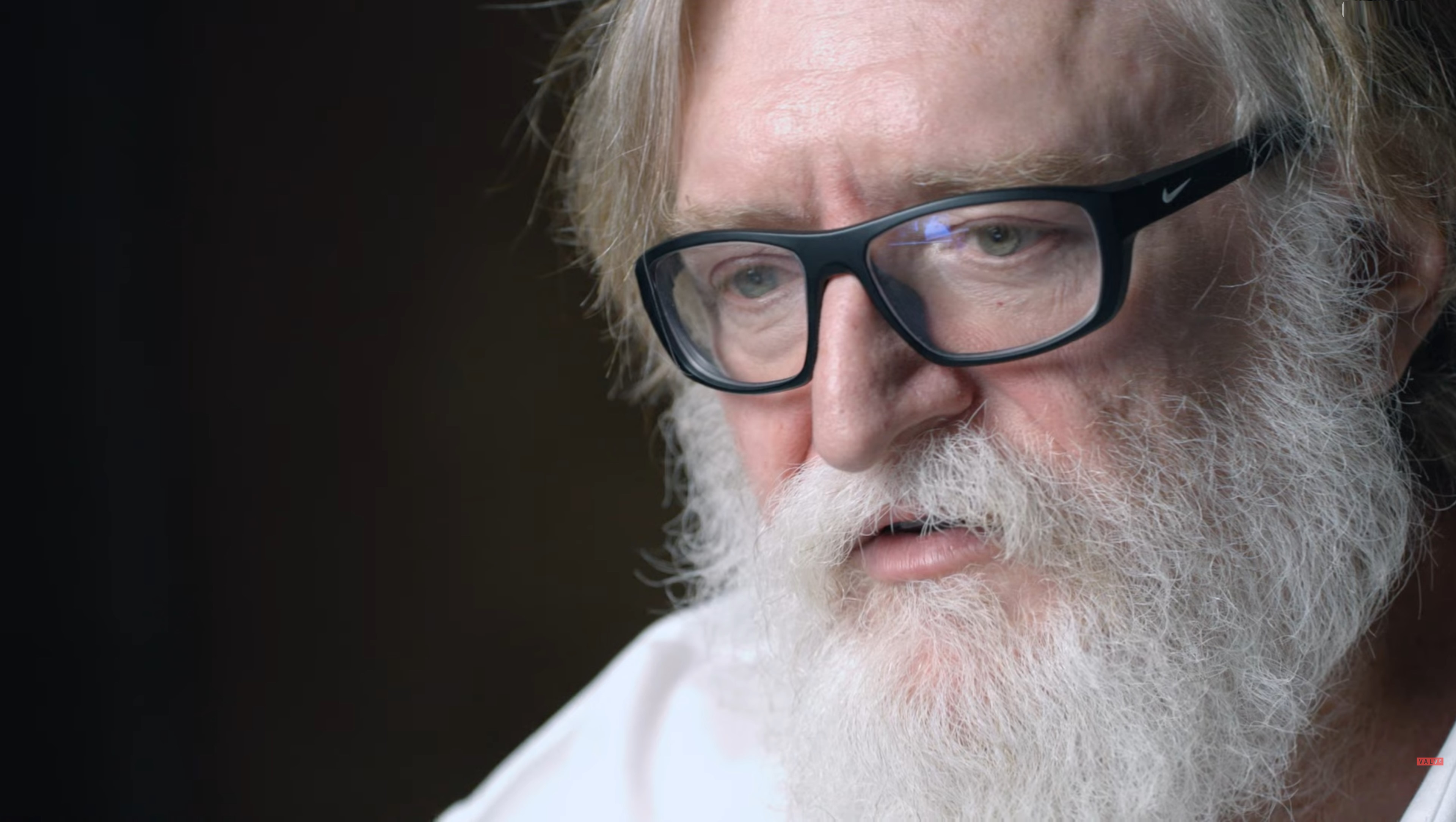 Gabe Newell Advocates for AI Adoption Among Youth for Career Advancement