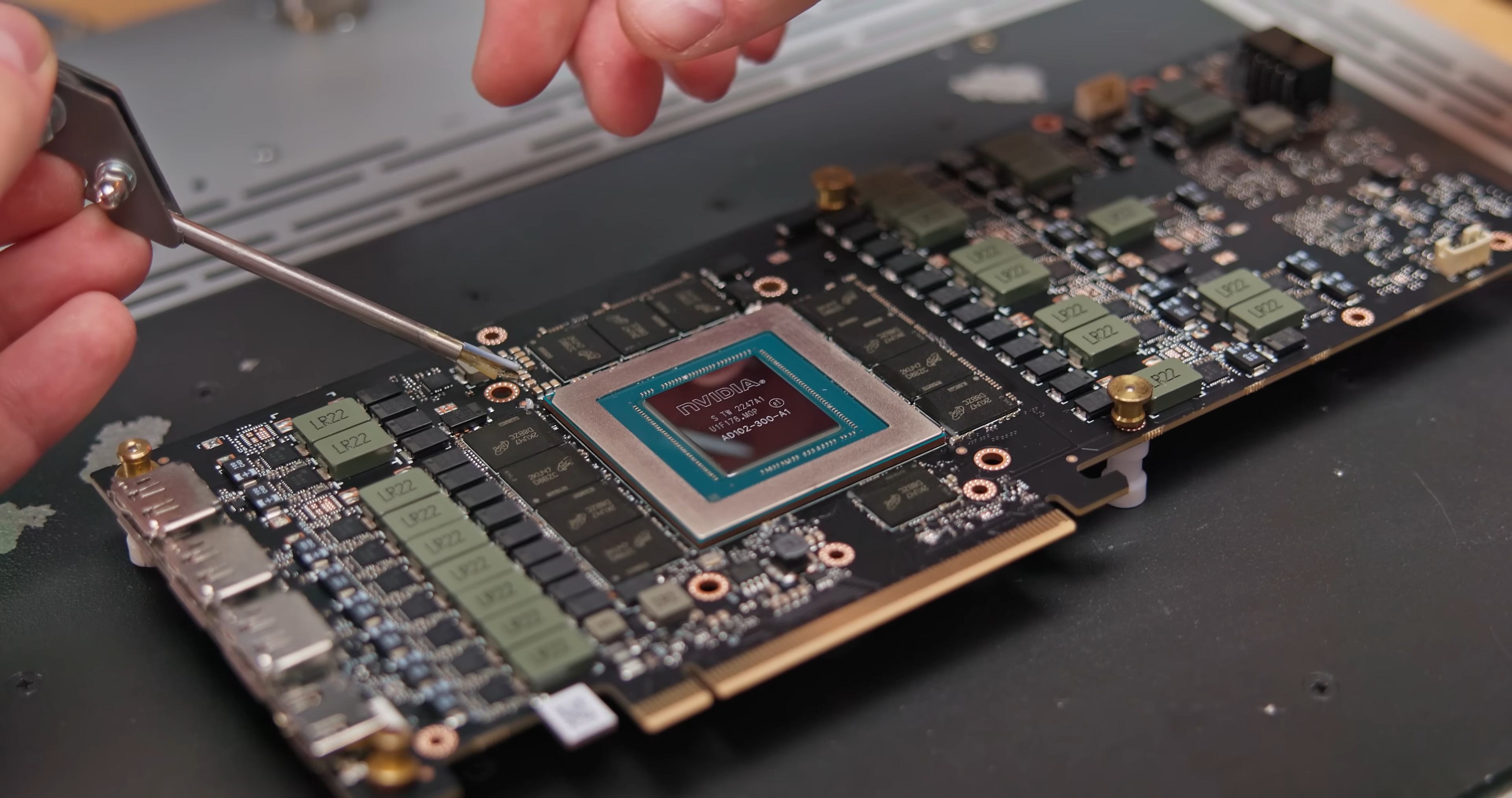 Upgrading an RTX 4090 to 48 GB of VRAM Made Easier
