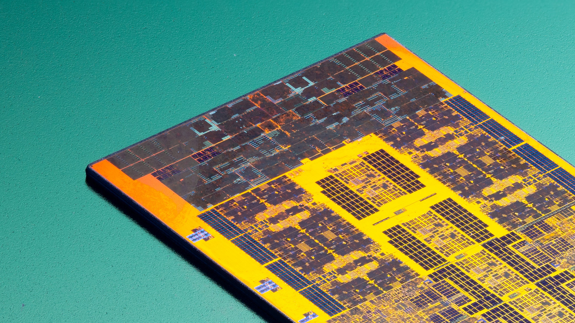 Intel Moves to Legacy Driver Support for Older GPUs