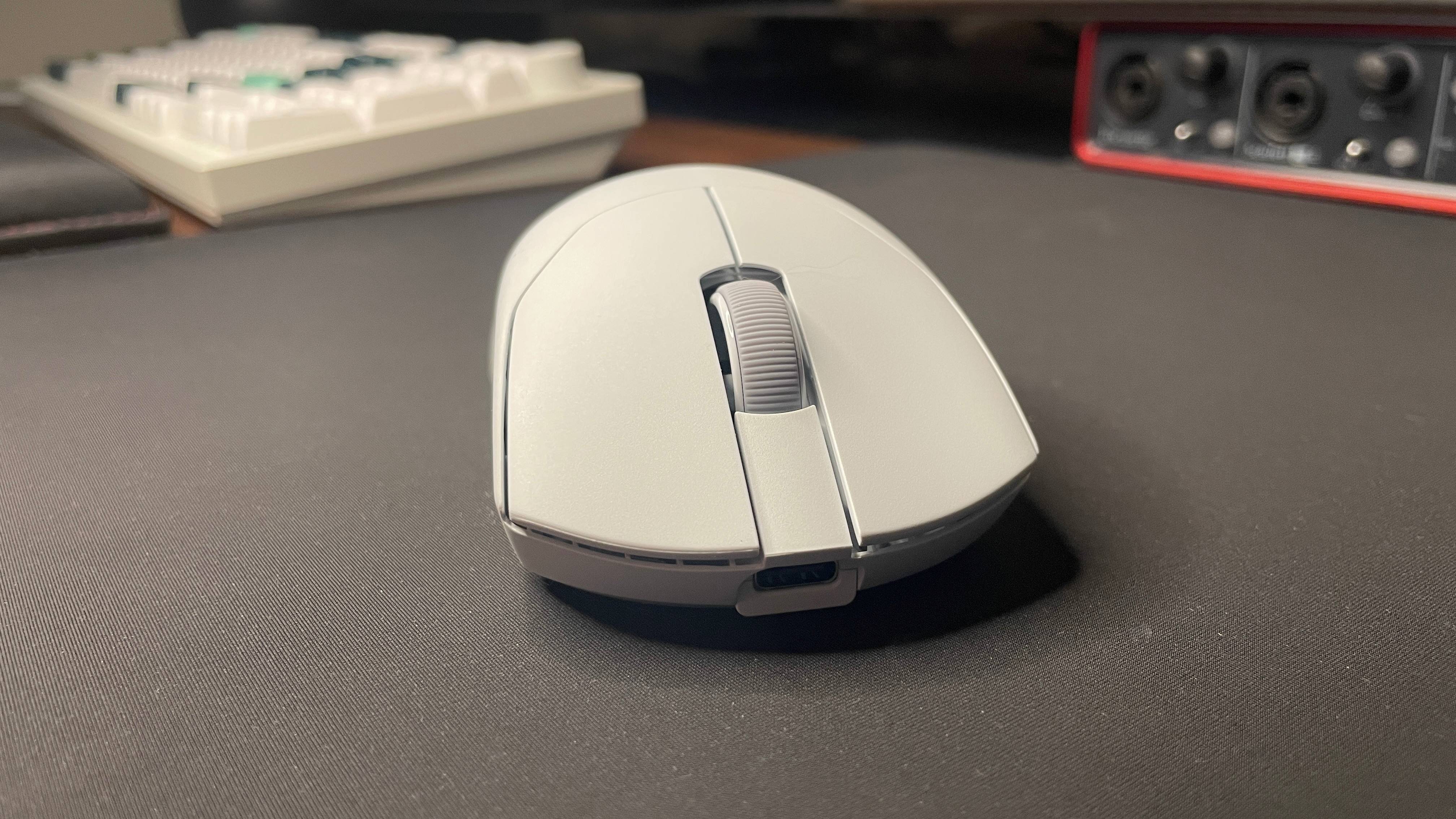 A New Champion in Lightweight Gaming Mice Takes the Crown