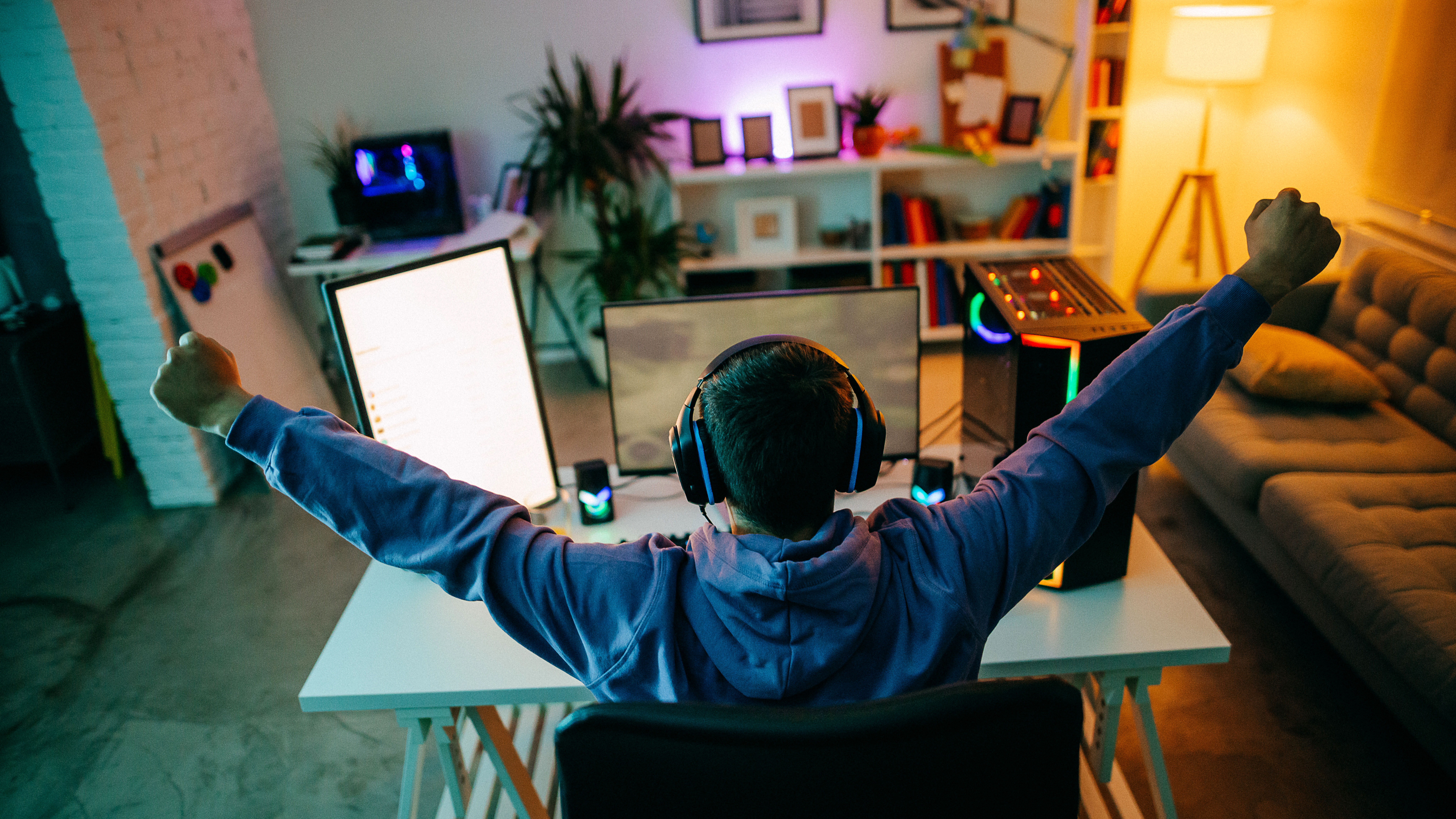 Great News for PC Gaming: Sales Rise Nearly 10% Year-Over-Year
