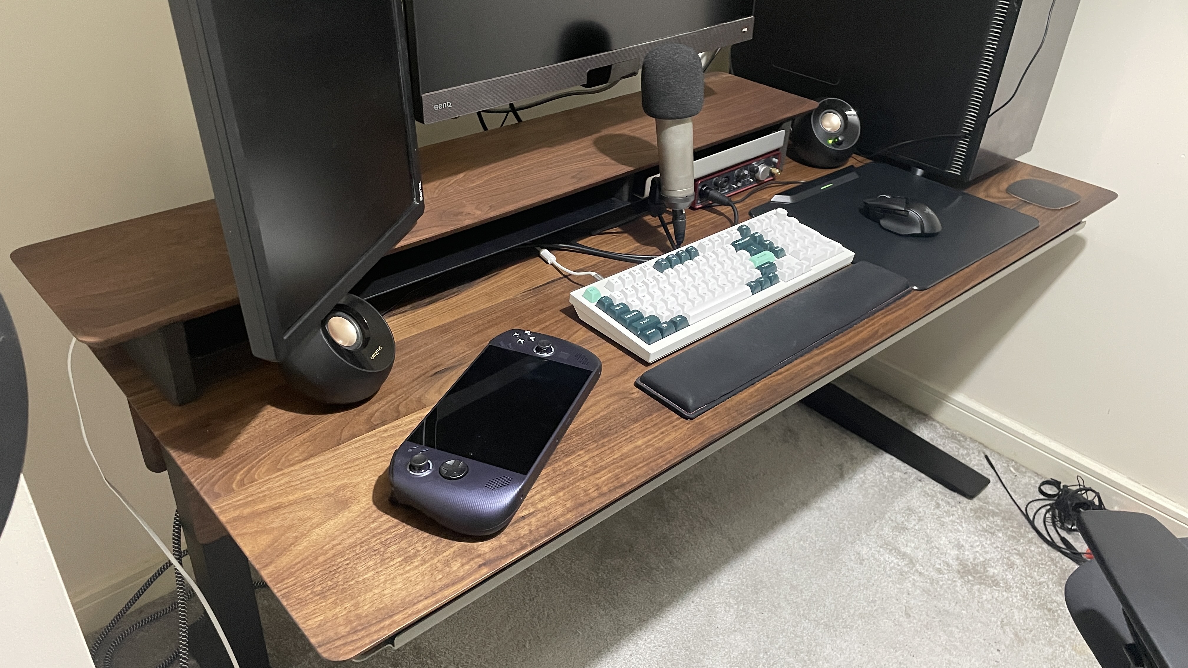 This Luxury Gaming Desk Has Been Crowned the Best