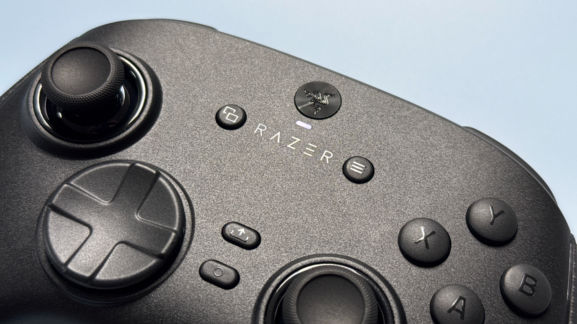 Razer Has Dethroned Its Own Gamepad: The V3 Pro 8K Takes the Crown