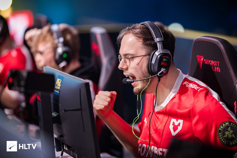 MOUZ Advances to Semifinals at Cluj-Napoca by Defeating paiN