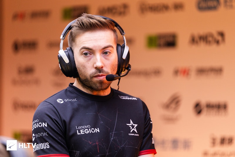 Complexity and T.c End Their Coaching Partnership