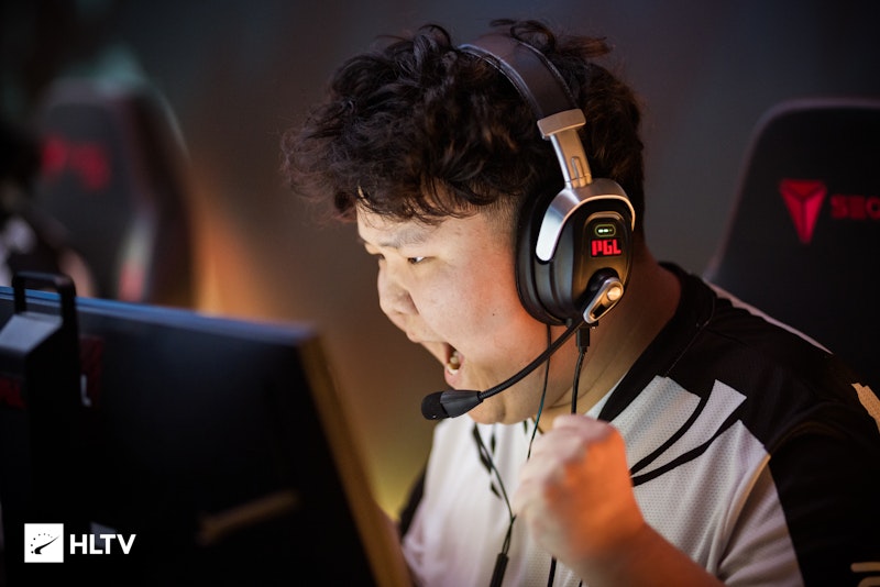 MongolZ Triumph Over NAVI for Astana Playoffs